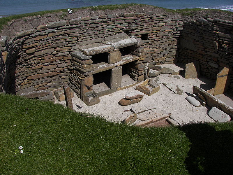 800px-Skara_Brae_house_1_5